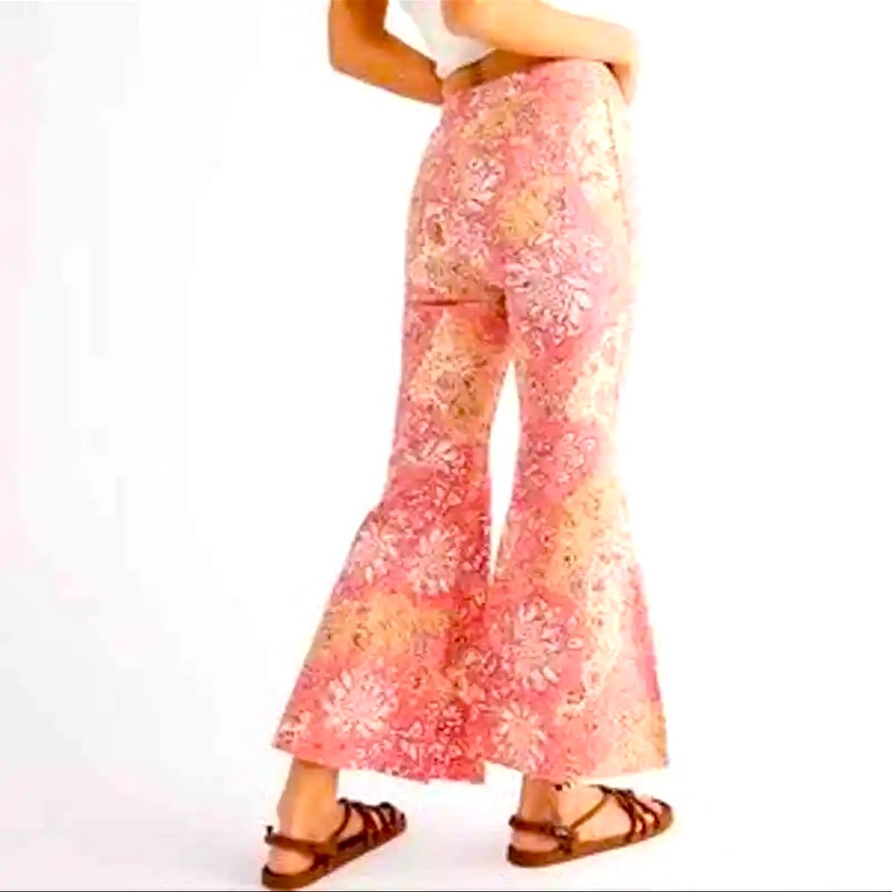 NWT Free People Youthquake Printed Crop Flare Jeans size 32